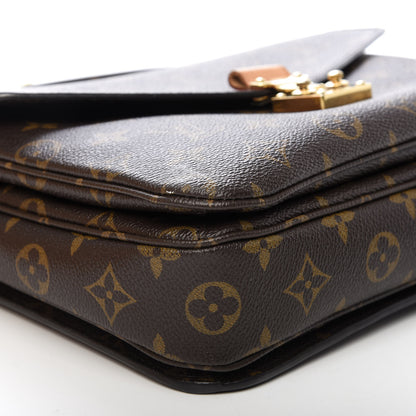 Louis Vuitton Monogram Pochette Metis 6 of 10