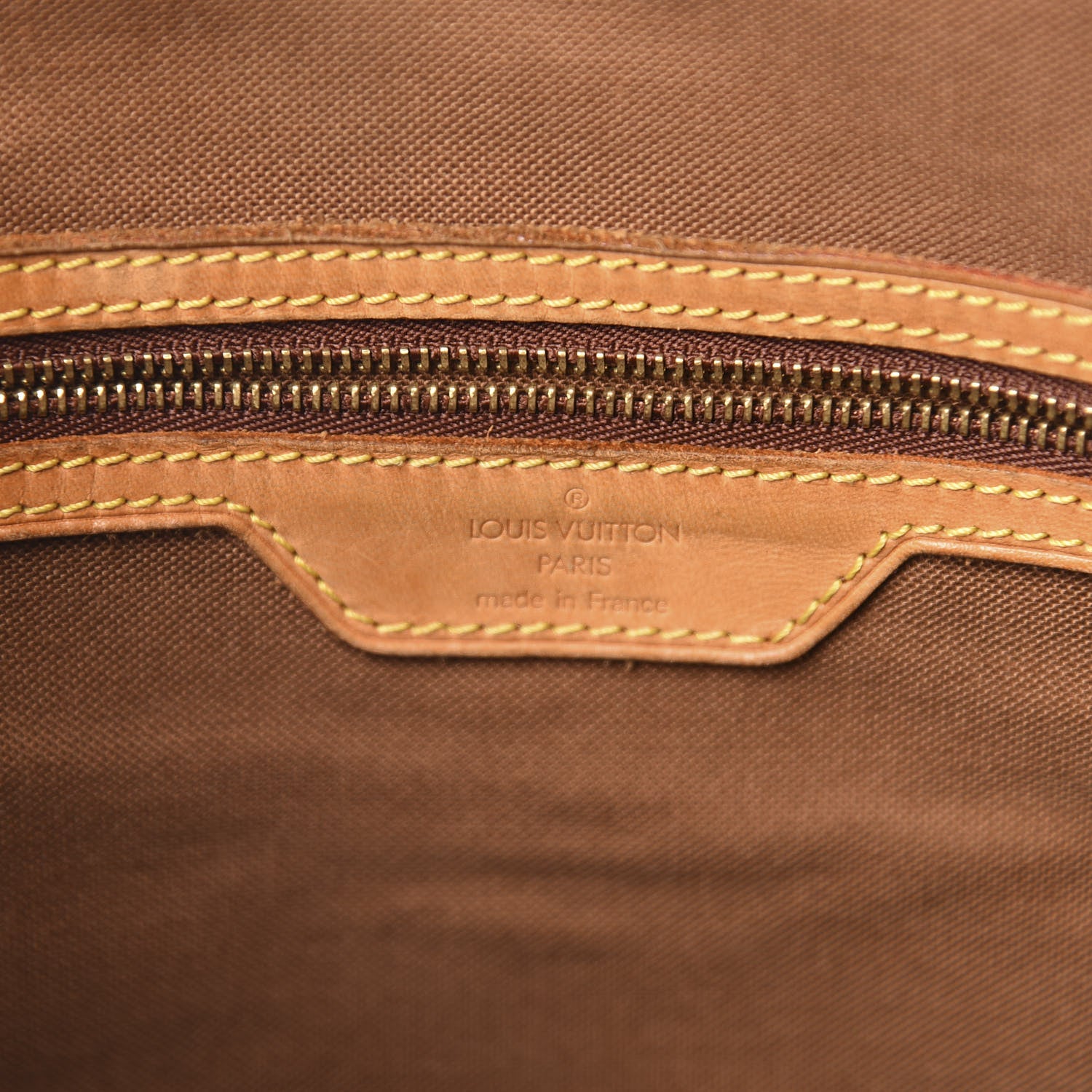 Louis Vuitton Monogram Cabas Mezzo 12 of 16