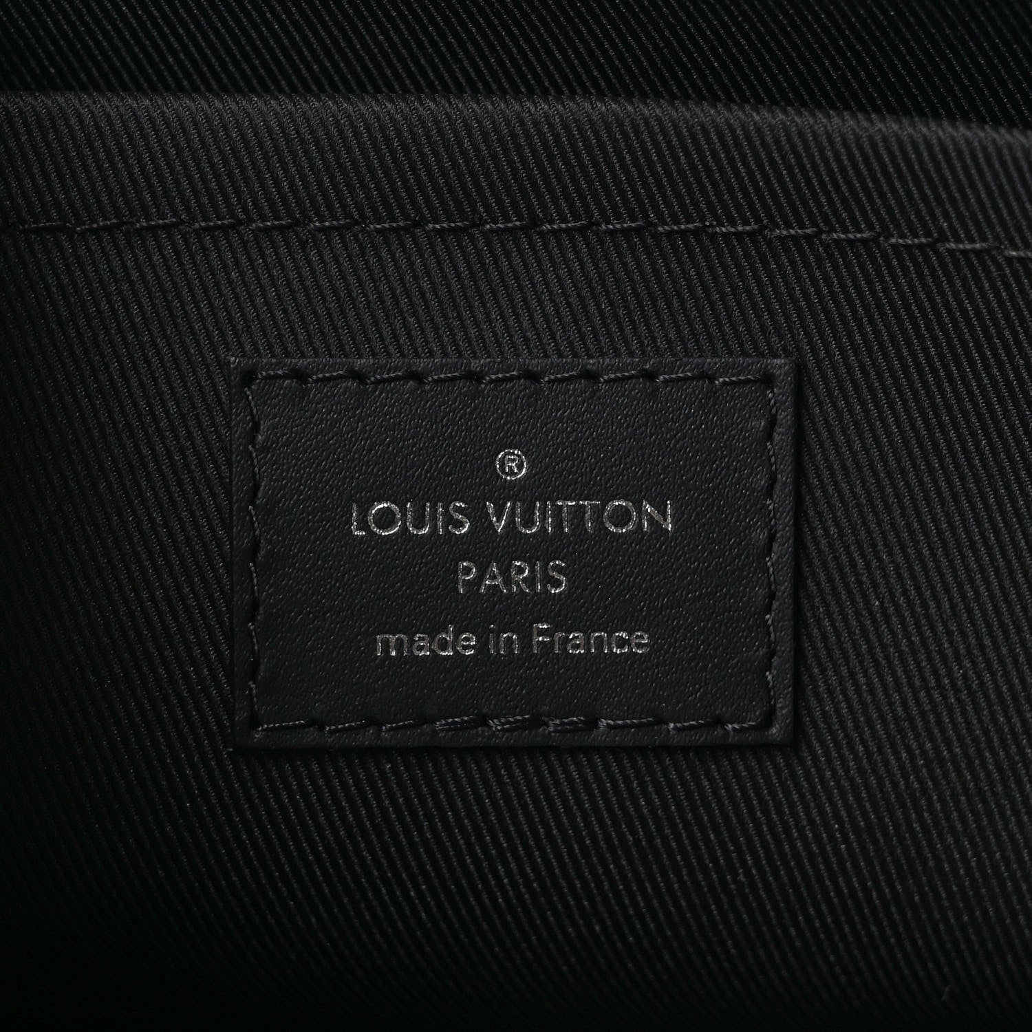 Louis Vuitton Monogram Discovery Pochette GM 6 of 7