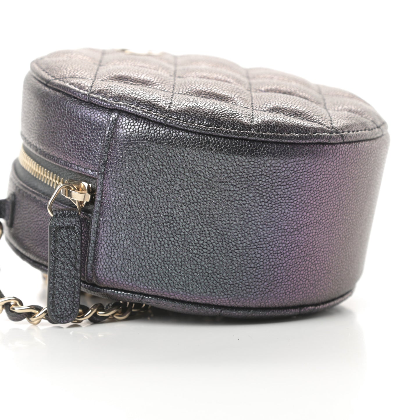 Iridescent Caviar Quilted Round Clutch With Chain Black