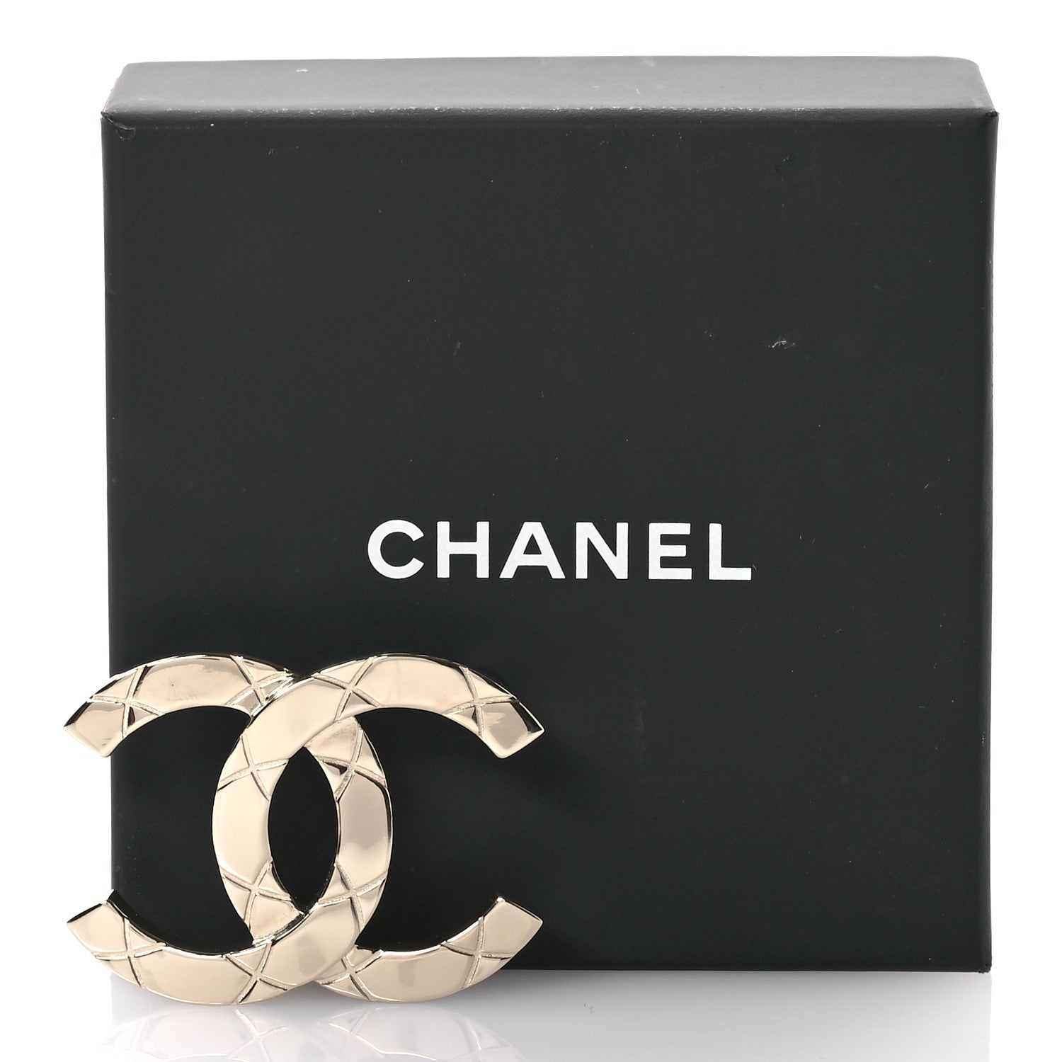 Chanel Metal CC Quilted Brooch Light Gold 4 of 4