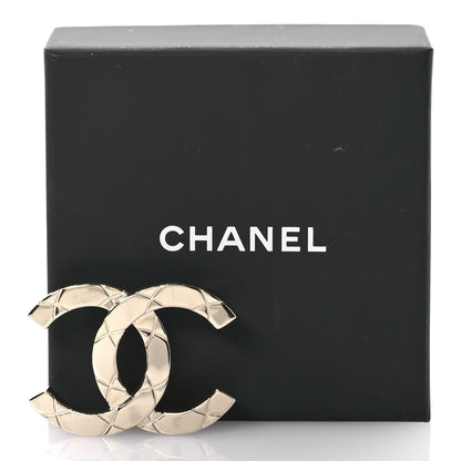 Chanel Metal CC Quilted Brooch Light Gold 4 of 4