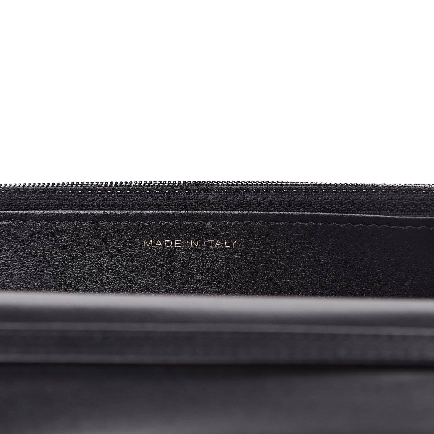 Calfskin Crocodile Embossed Graffiti 2.55 Cocodile Reissue Wallet On Chain WOC Black Gold