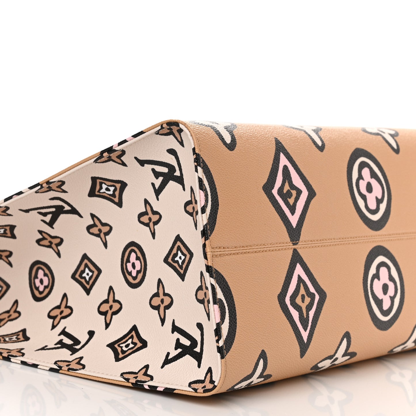 Monogram Giant Wild At Heart Onthego GM Arizona