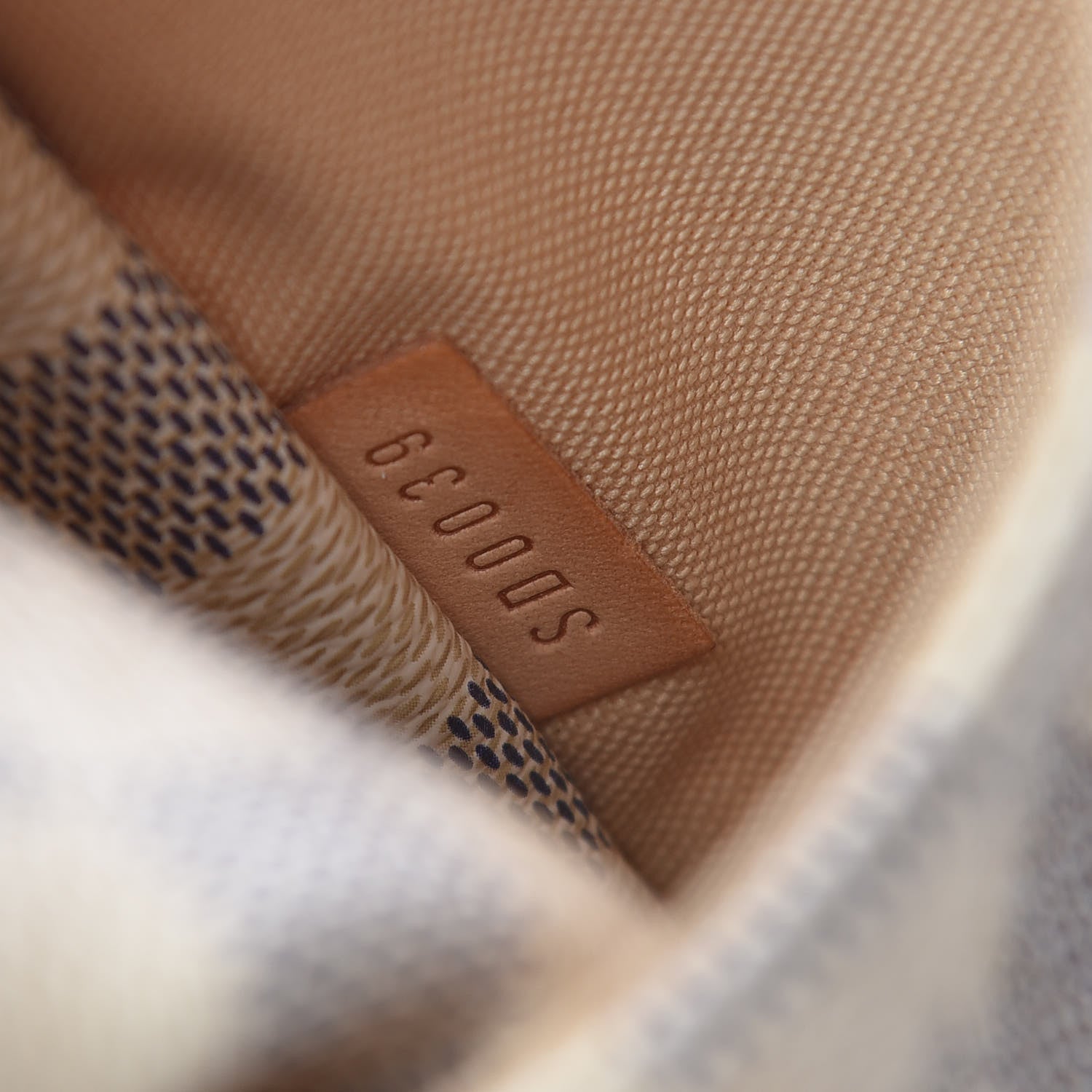 Louis Vuitton Damier Azur Totally PM 6 of 13