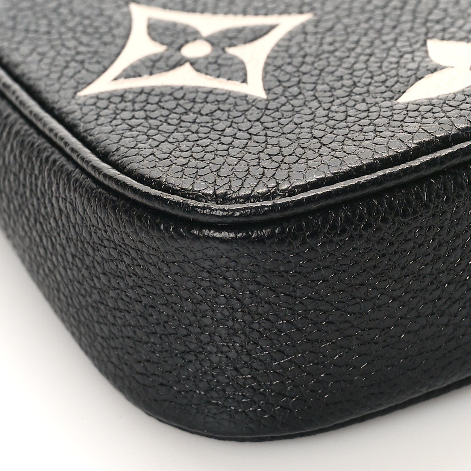 Louis Vuitton Empreinte Monogram Giant Mini Pochette Accessories Black 6 of 8