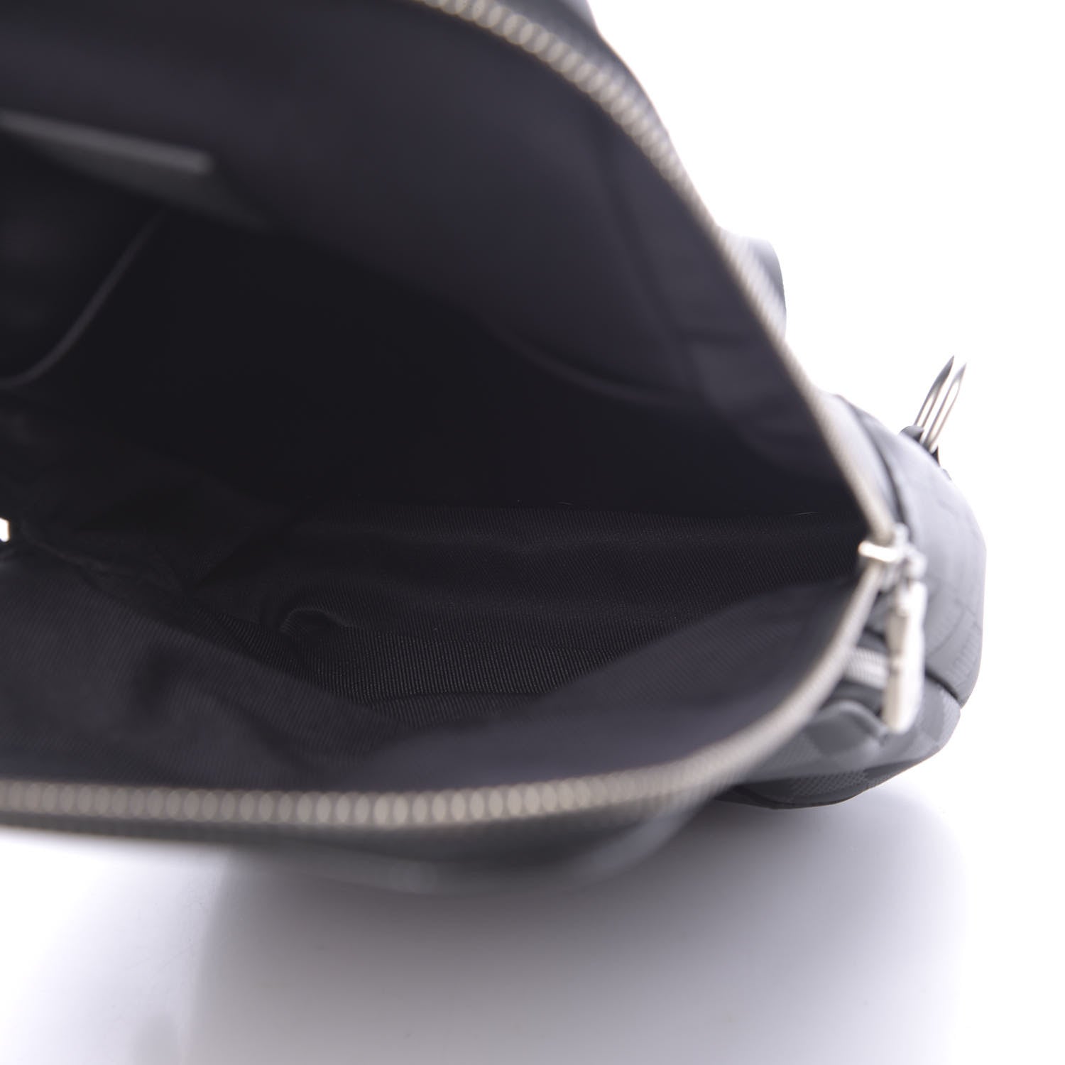 Louis Vuitton Damier Infini Avenue Sling Bag Onyx Silver 4 of 9