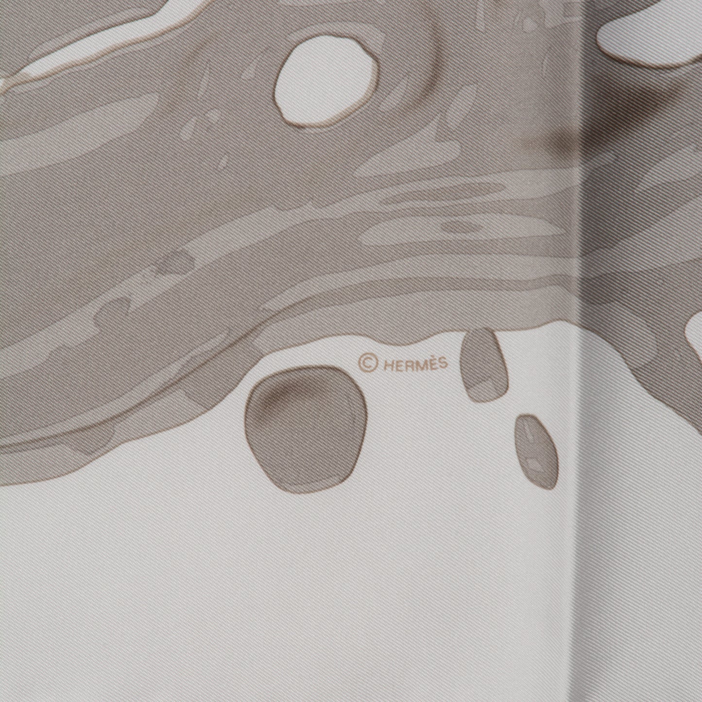 Silk Peinture Fraiche 90 White Sepia