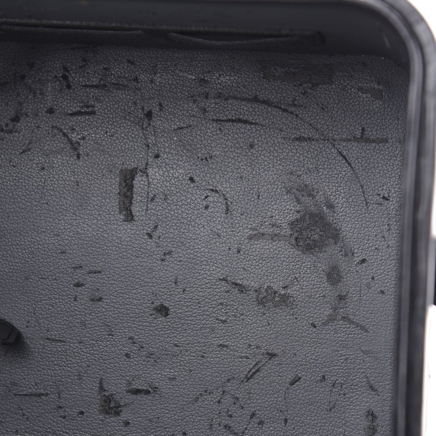 Epi Train Case Black
