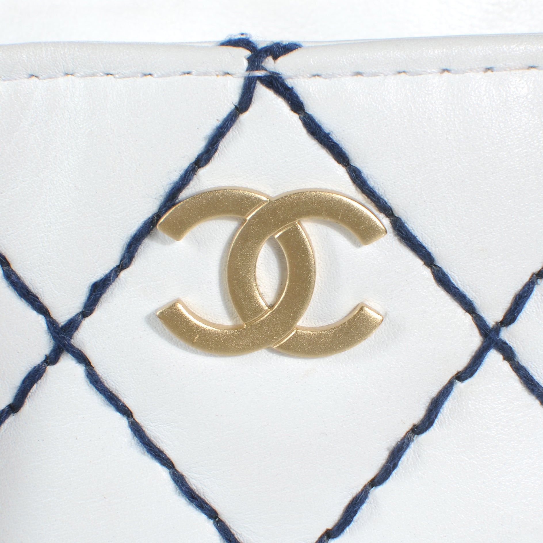 Chanel Leather Contrast Stitch Surpique Shoulder Bag White 7 of 9