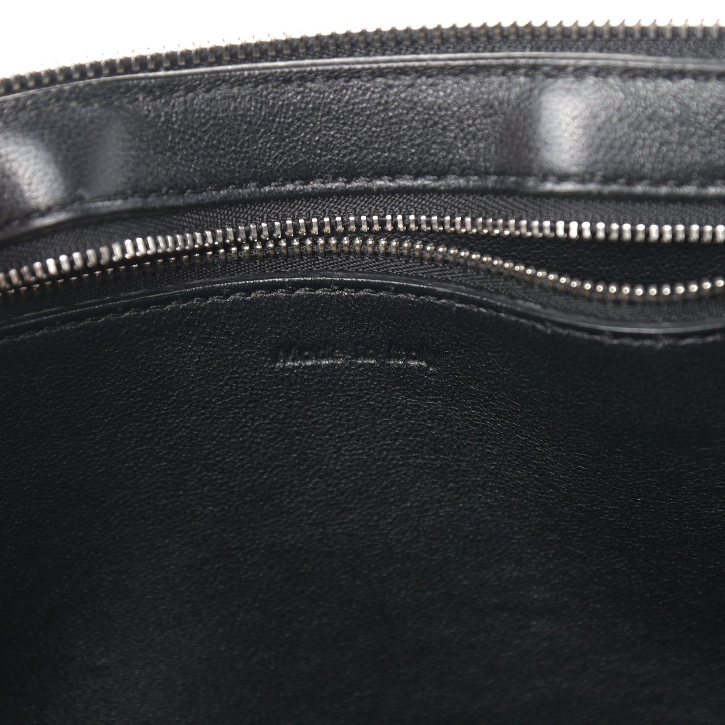Smooth Calfskin Medium Bi-Color Edge Shoulder Bag Black Cream