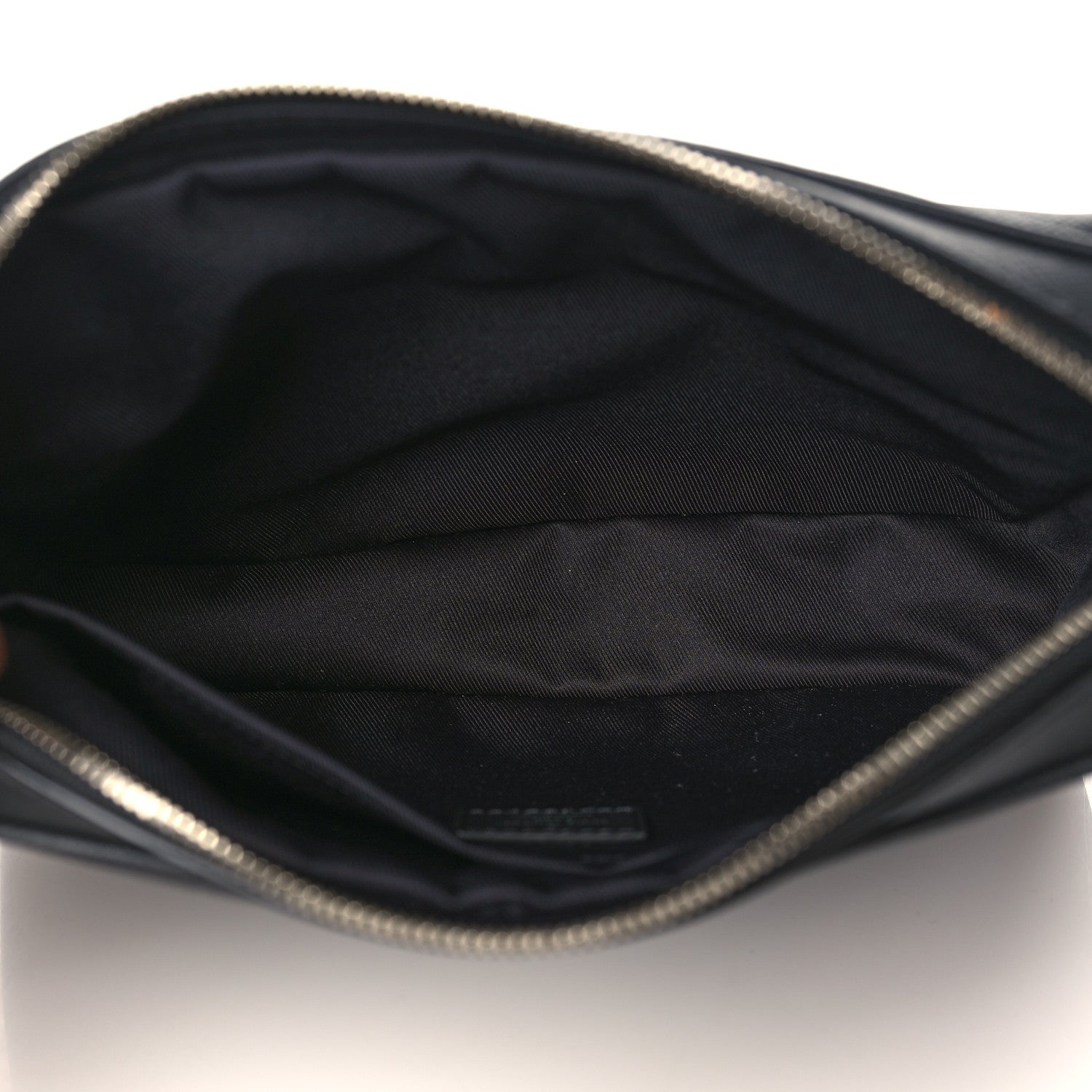Louis Vuitton Taiga Outdoor Messenger PM Black 5 of 8