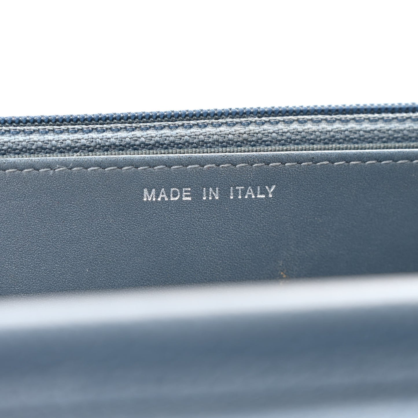 Caviar Quilted Wallet on Chain WOC Blue