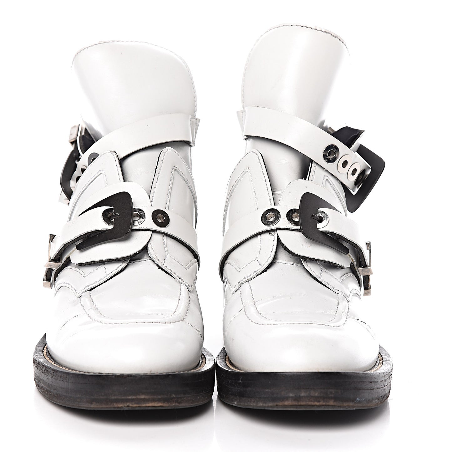 Brushed Calfskin Ceinture Ankle Boots 39 White
