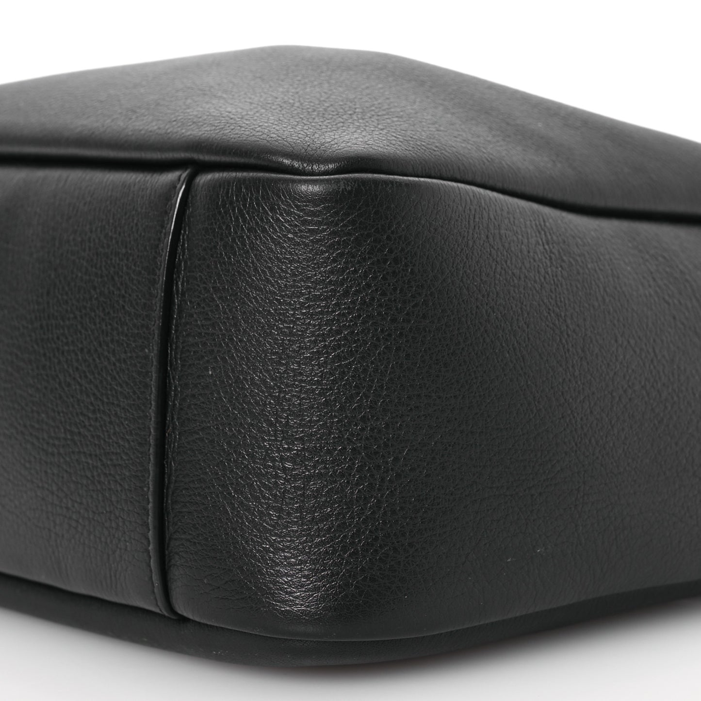 Smooth Calfskin Small Le 5 A 7 Soft Hobo Black