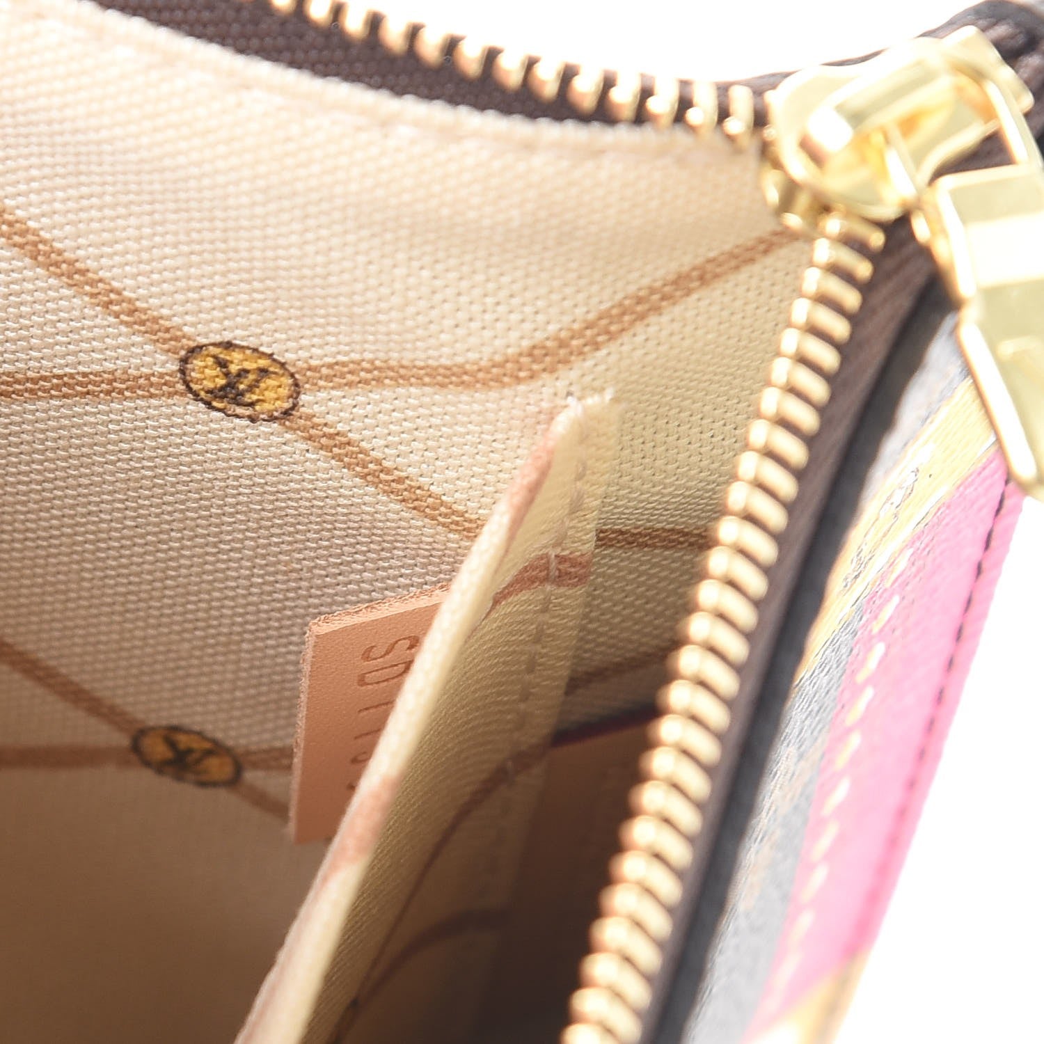 Louis Vuitton Monogram Summer Trunks MM GM Pochette 8 of 8