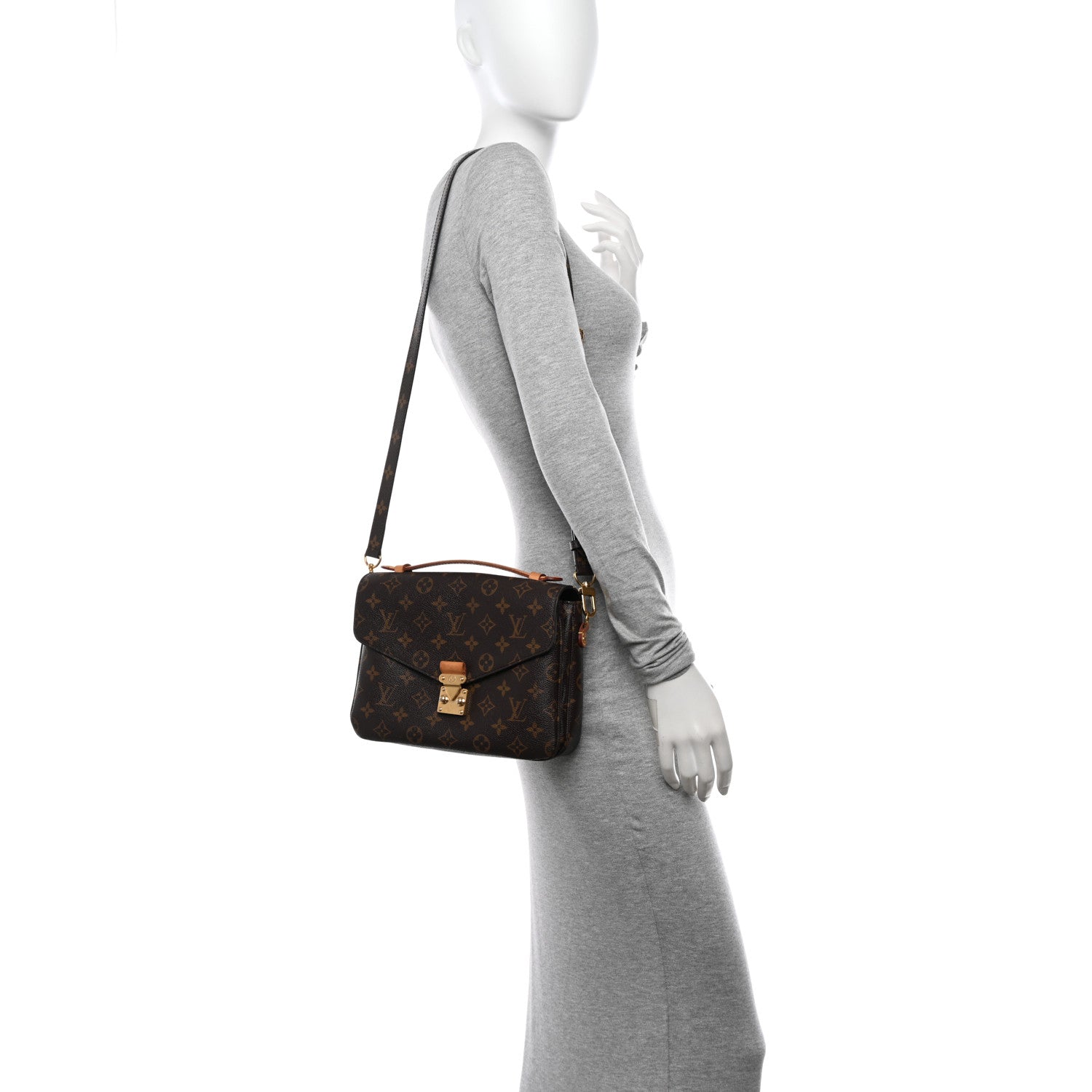 Louis Vuitton Monogram Pochette Metis 2 of 12
