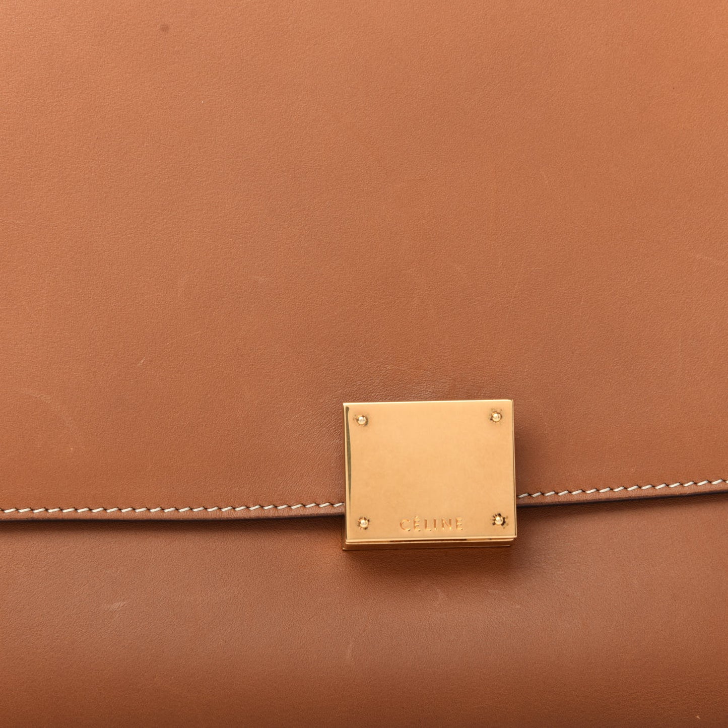 Vegetable Calfskin Small Trapeze Tan