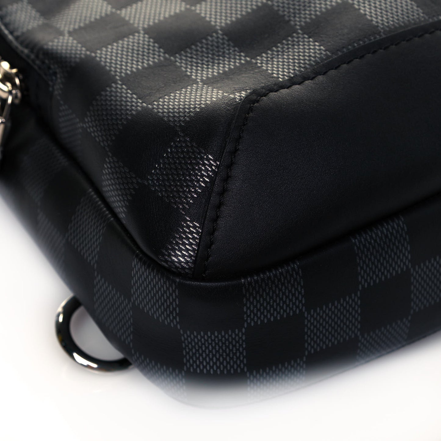 Damier Infini Avenue Sling Bag Onyx Silver
