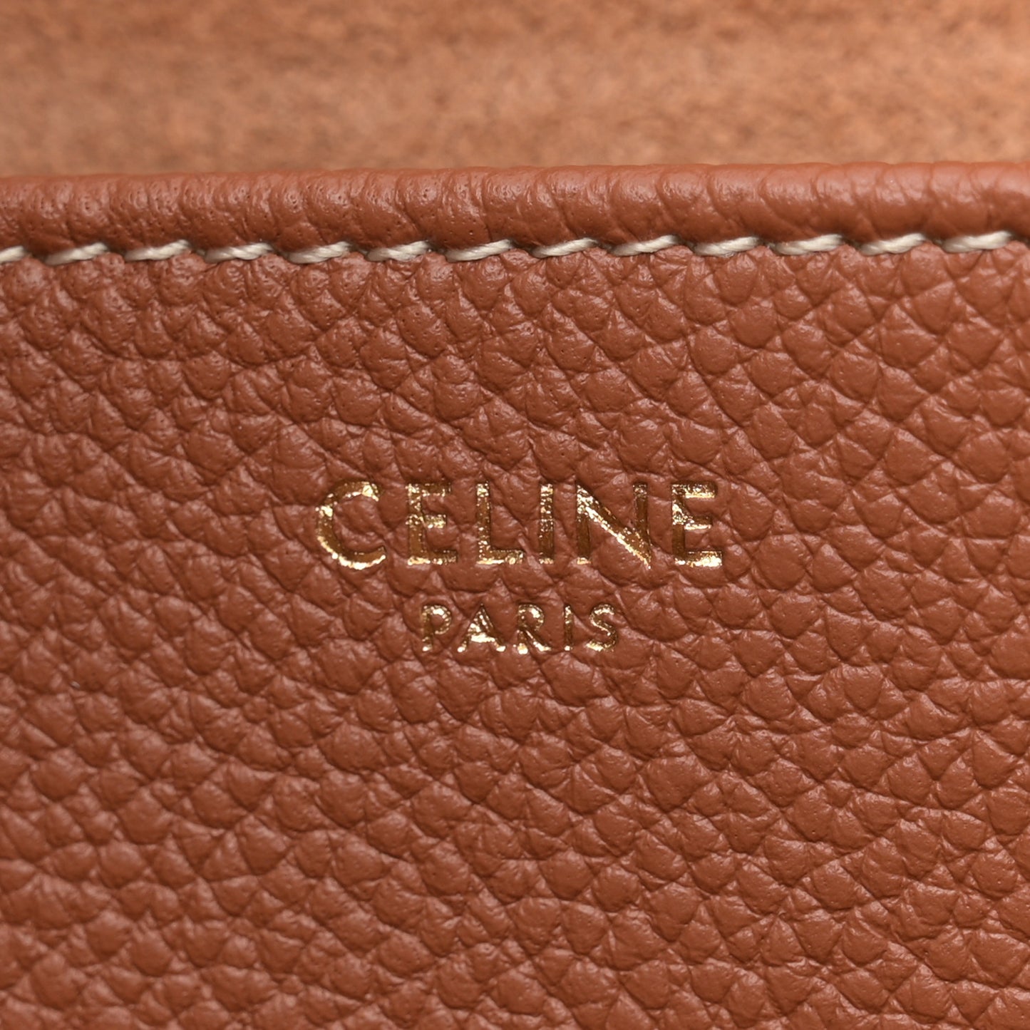 Grained Calfskin Triomphe Medium Cabas Anais Tan