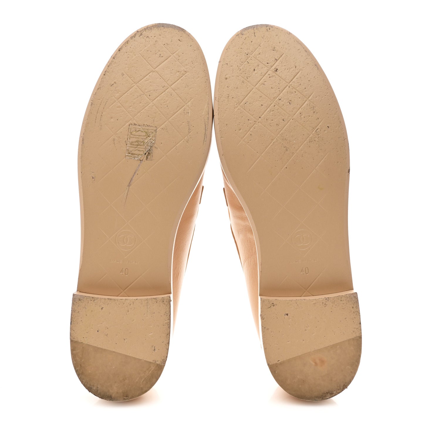 Lambskin Quilted CC Turnlock Moccasins 40 Beige