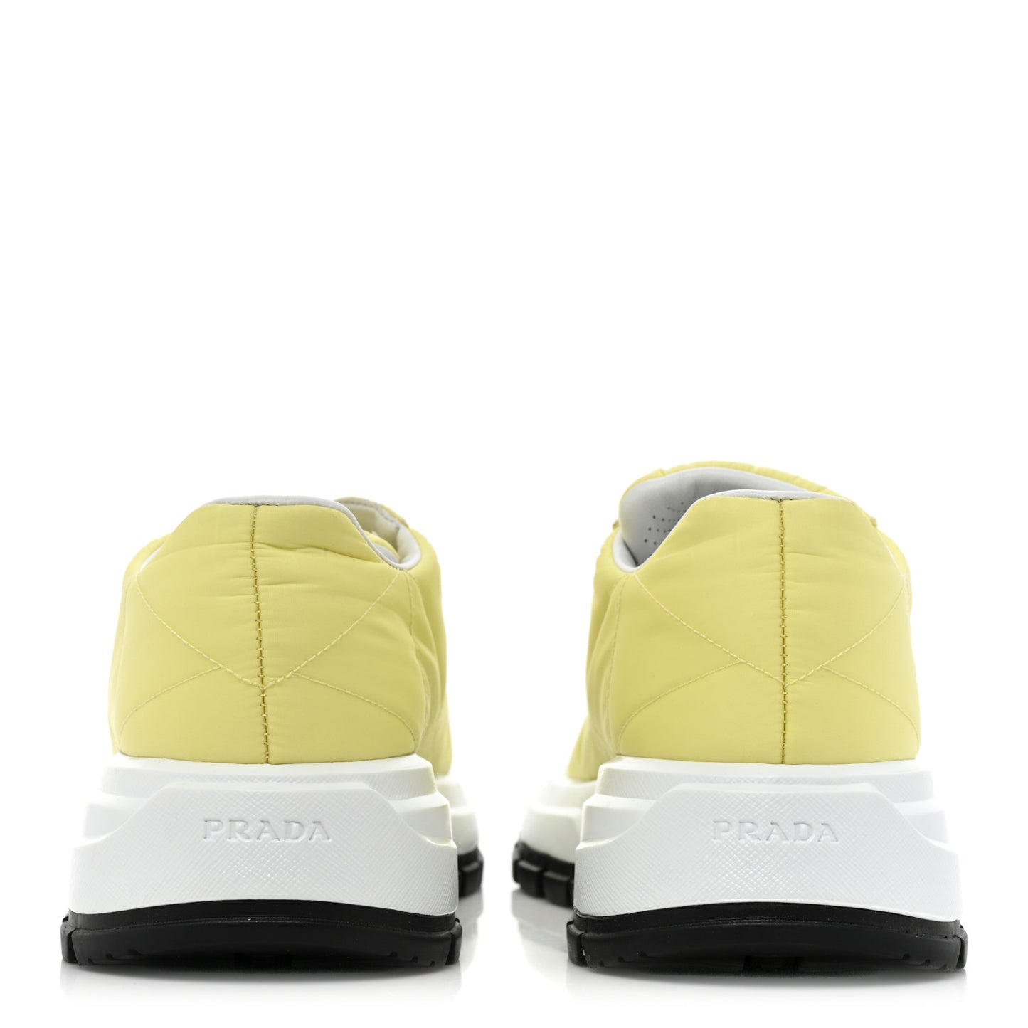 Re-Nylon Piuma Metal Triangle Logo Quilted 45mm Sneakers 41 Narciso