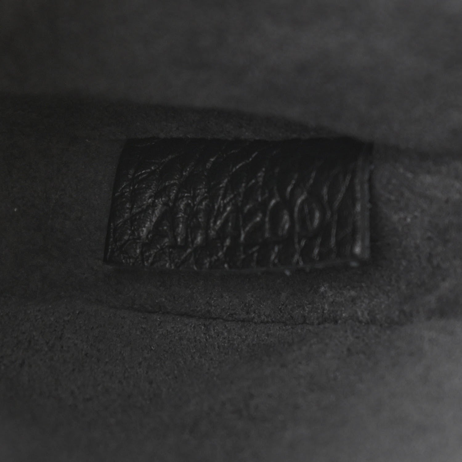 Louis Vuitton Mahina Bella Black 9 of 14