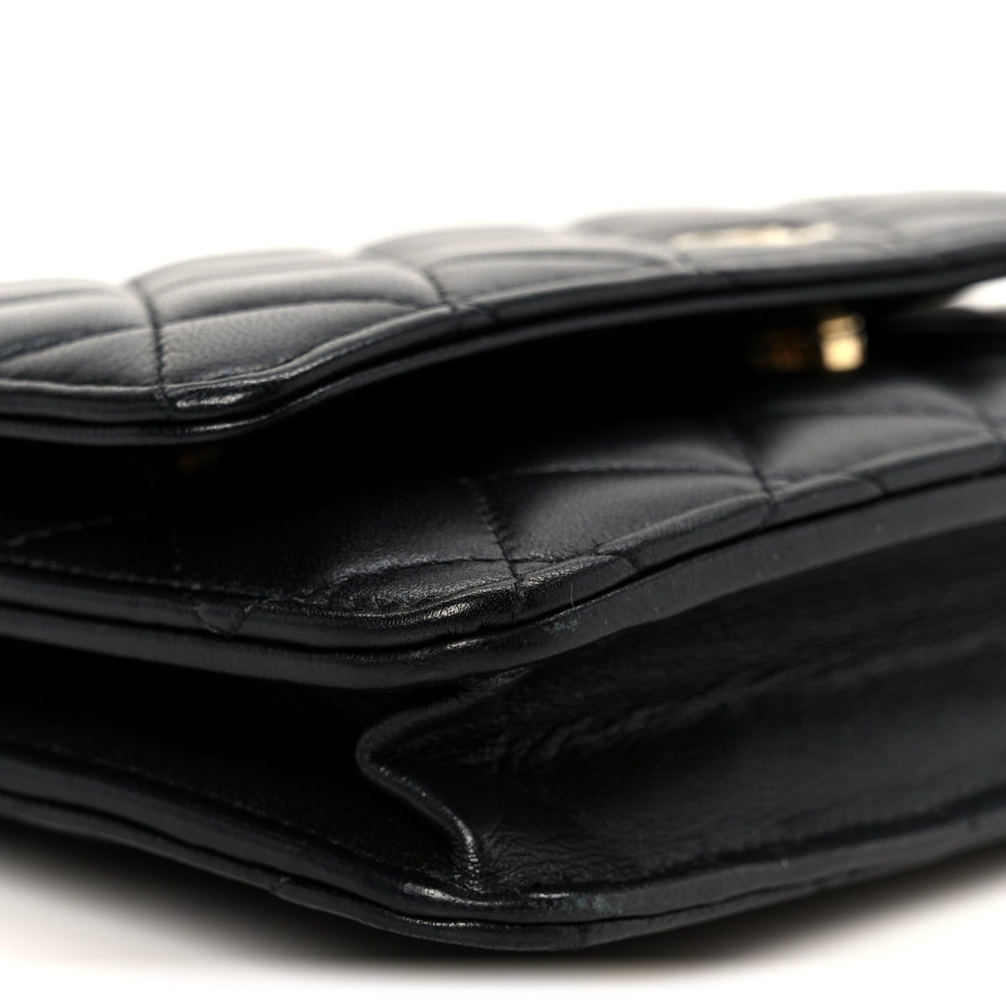 Lambskin Quilted Wallet On Chain WOC Black