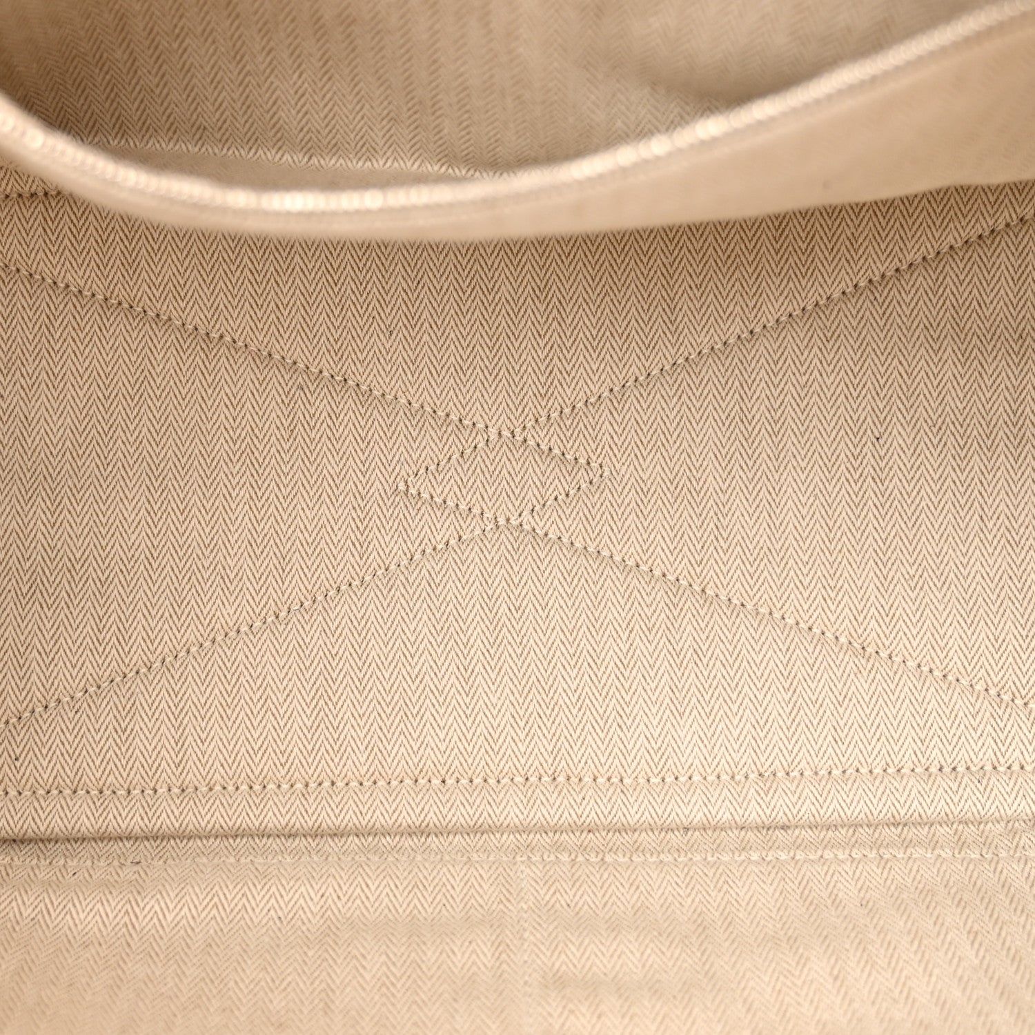 Hermes Taurillon Clemence Victoria II 35 Craie 5 of 10