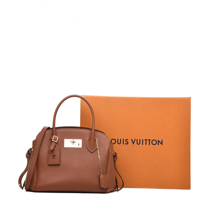 Louis Vuitton Veau Nuage Milla PM Gold 9 of 9