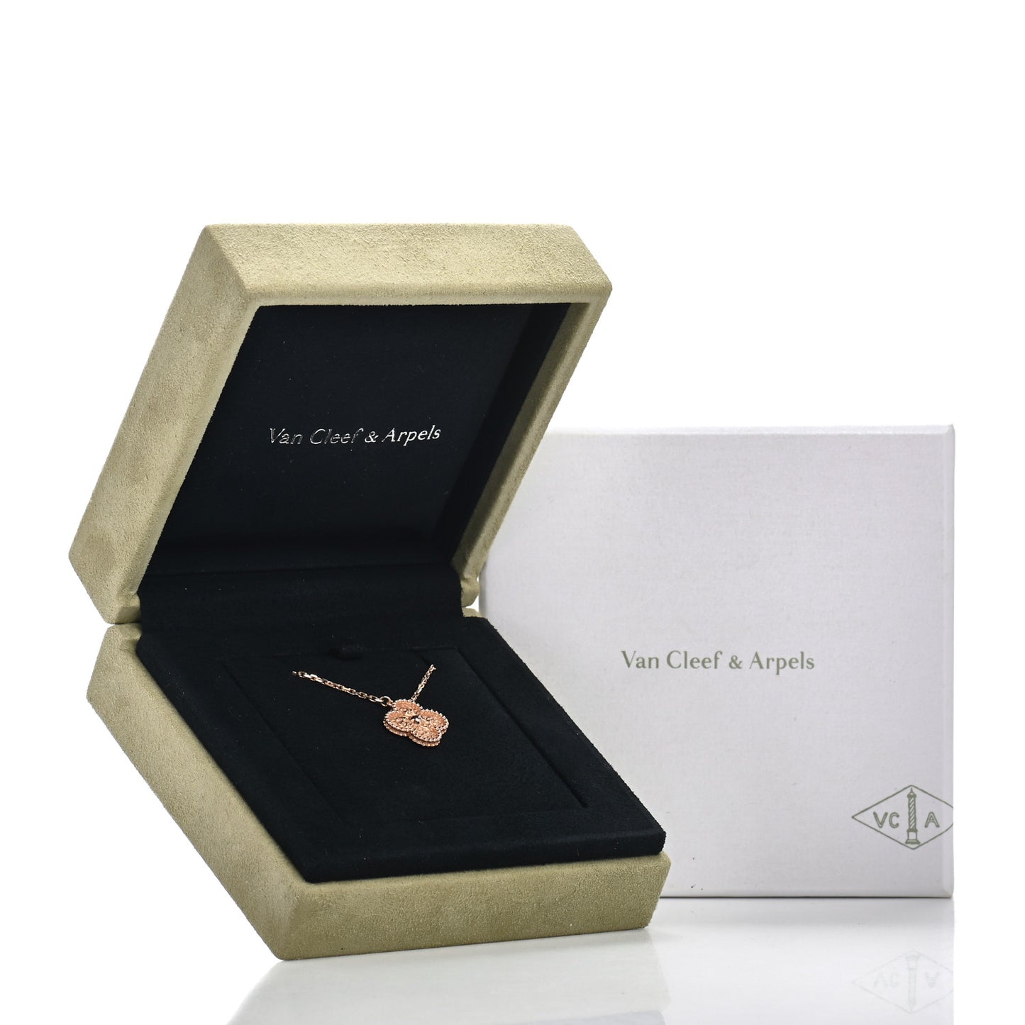 18K Rose Gold Vintage Alhambra Pendant Necklace