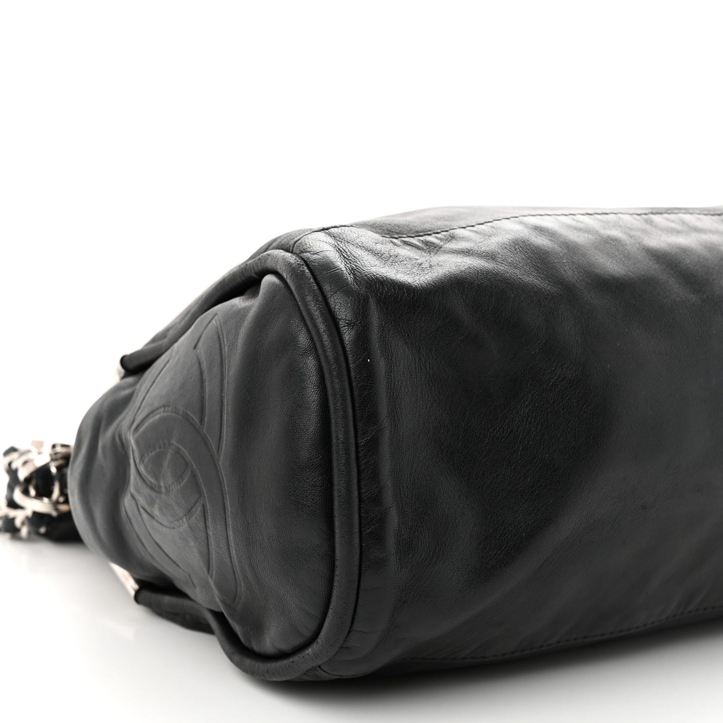Lambskin Large Ultimate Soft Tote Black