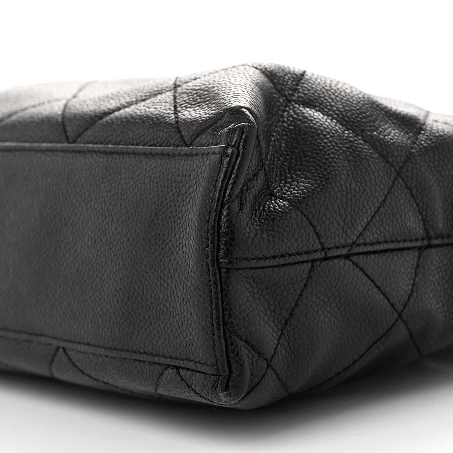 Caviar Quilted Wood XL Grand Shopping Tote GST Black