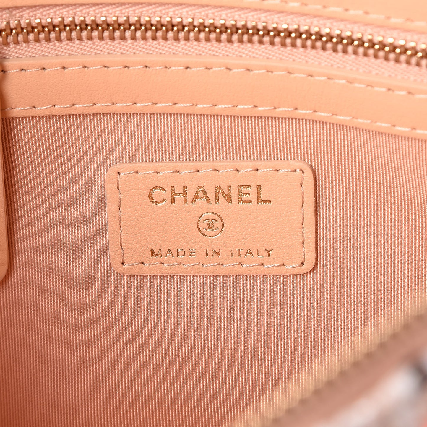 Tweed Quilted Medium Cosmetic Case Coral White