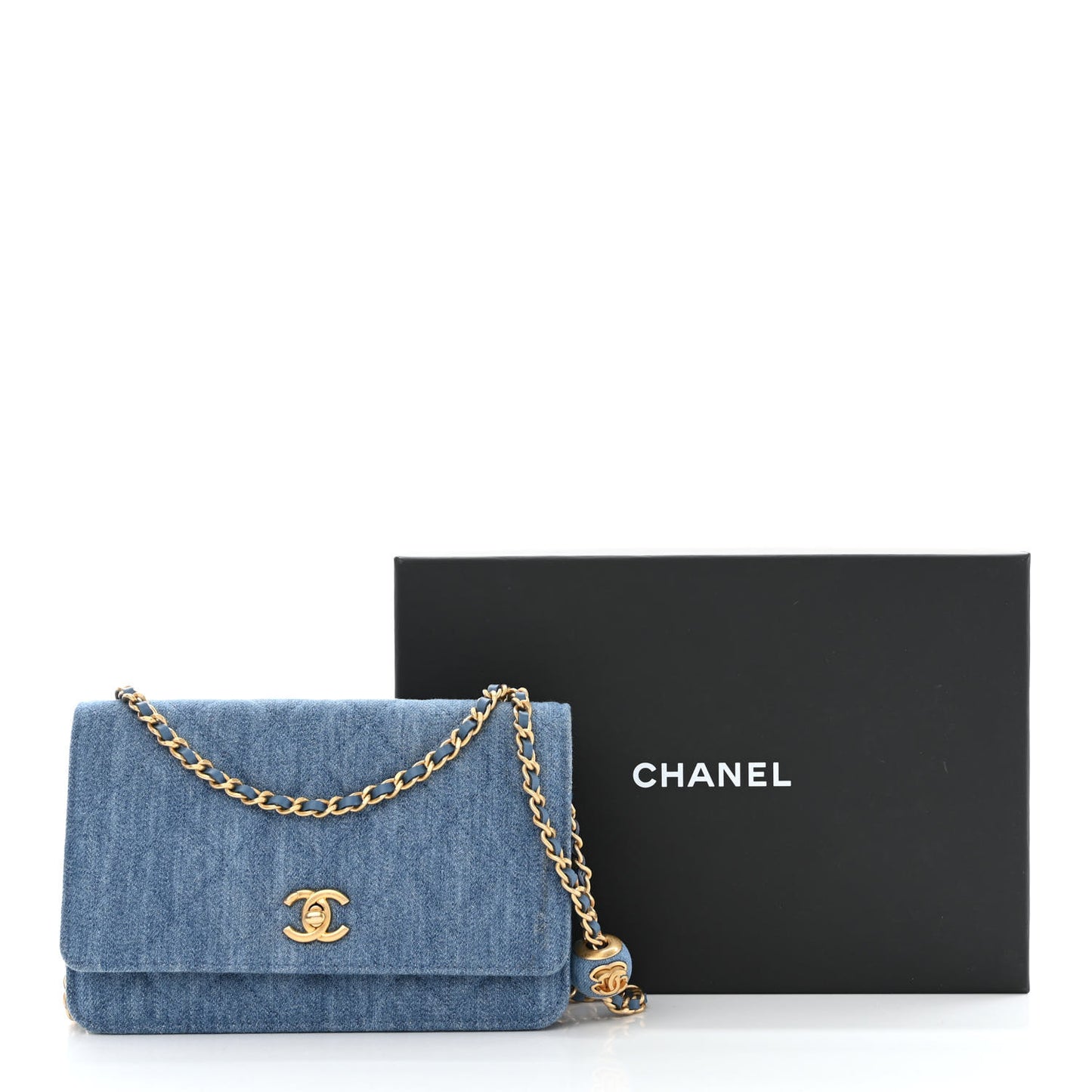 Denim Quilted CC Pearl Crush Wallet On Chain WOC Blue