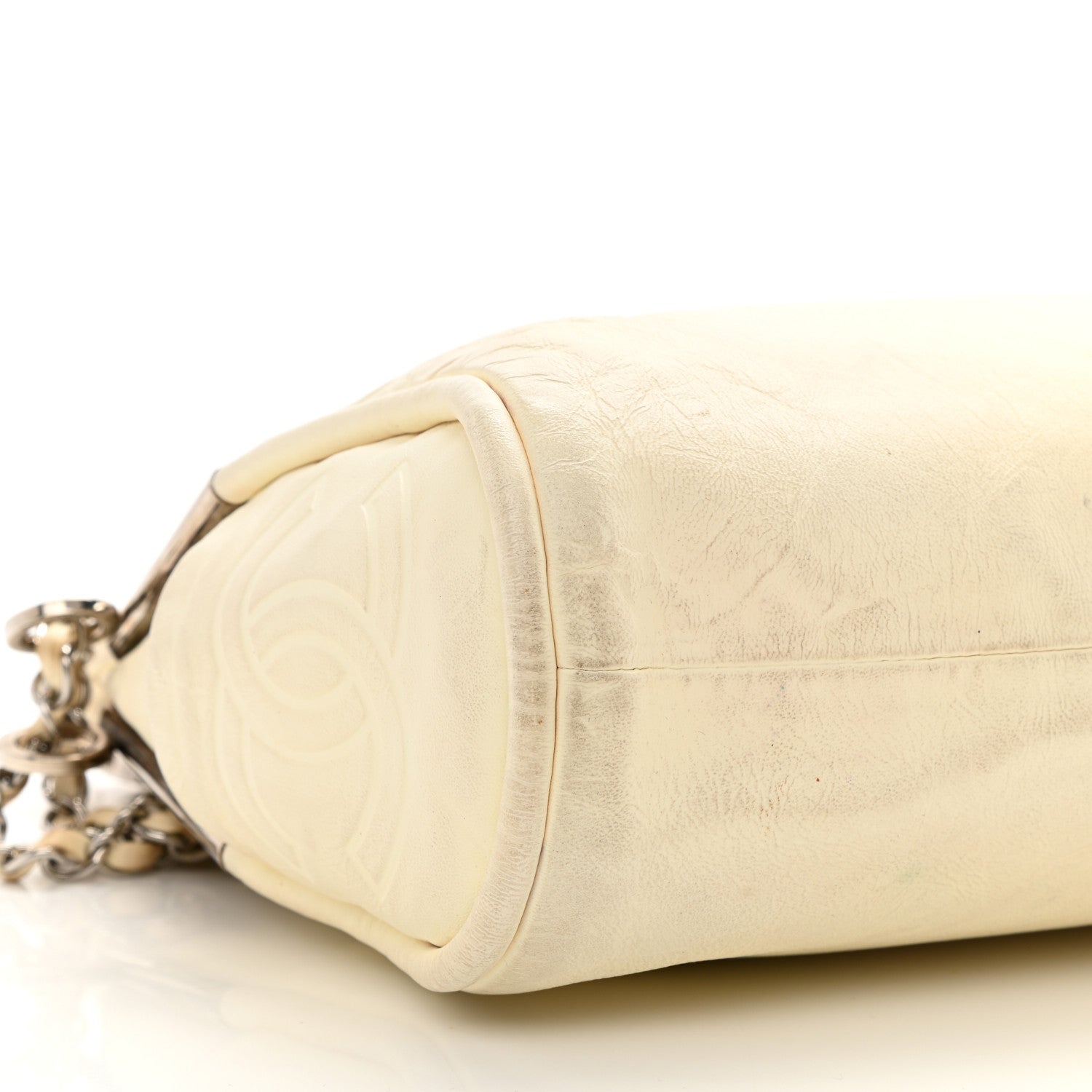 Chanel Lambskin Medium Ultimate Soft Tote Ivory 9 of 18