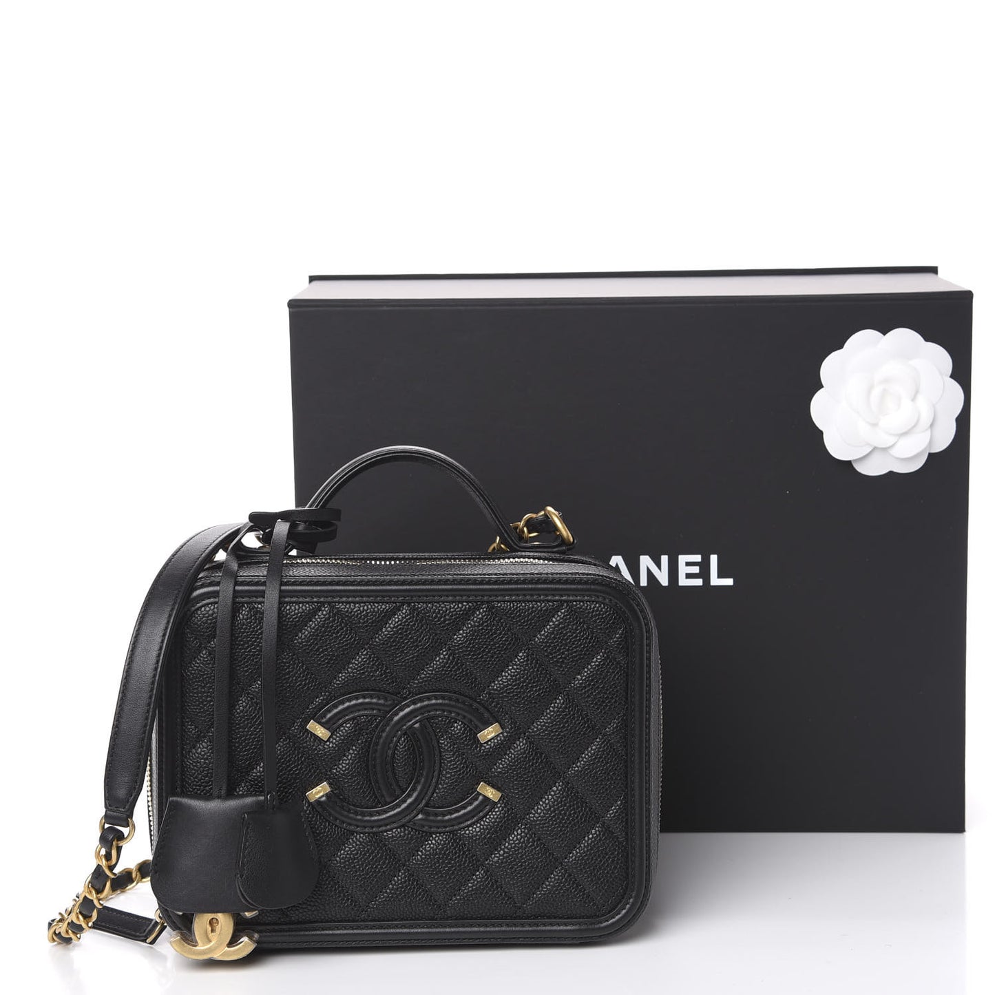 Caviar Quilted Medium CC Filigree Vanity Case Black