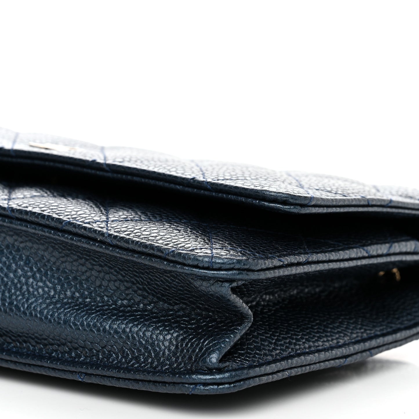 Iridescent Caviar Quilted Wallet on Chain WOC Blue