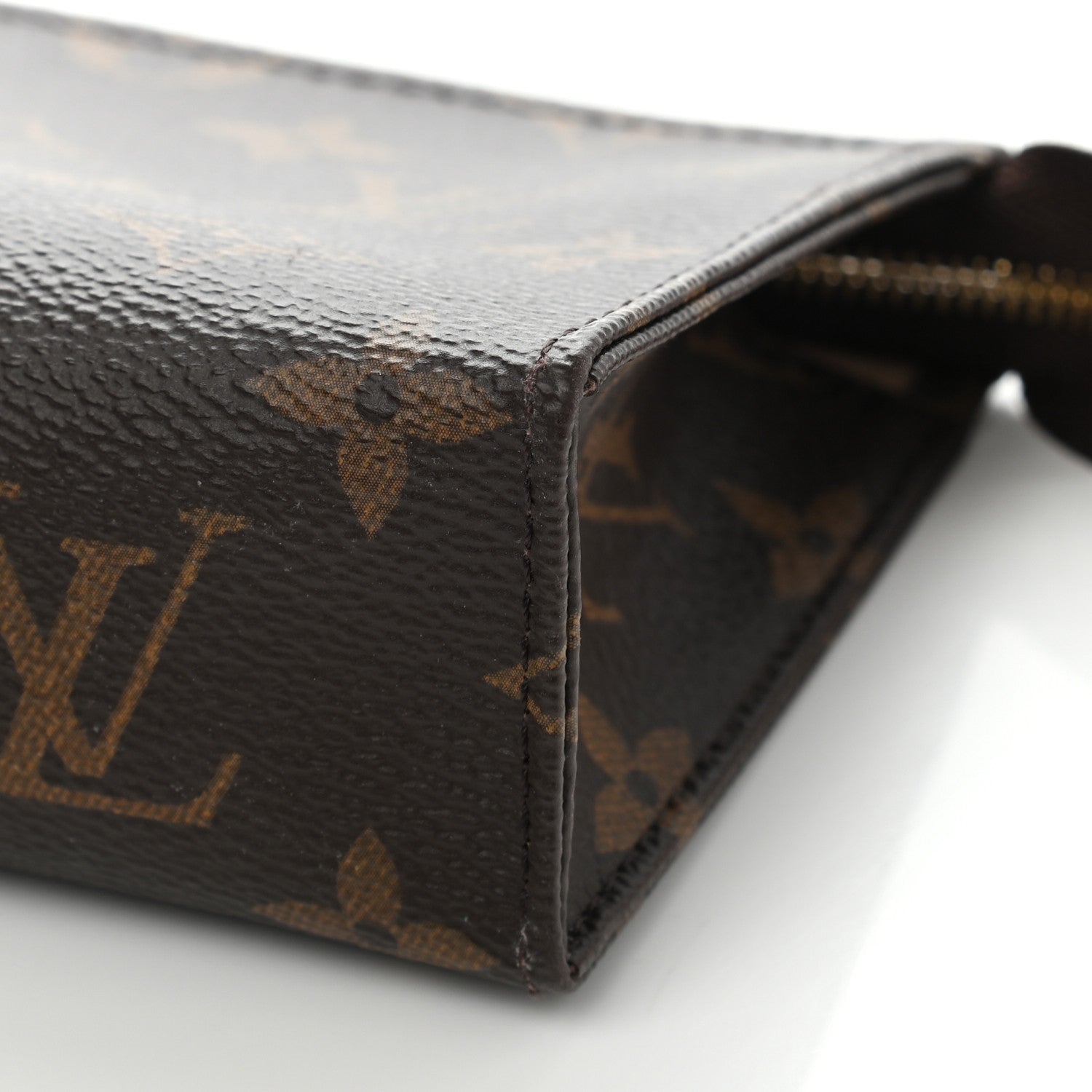 Louis Vuitton Monogram Toiletry Pouch 15 9 of 13