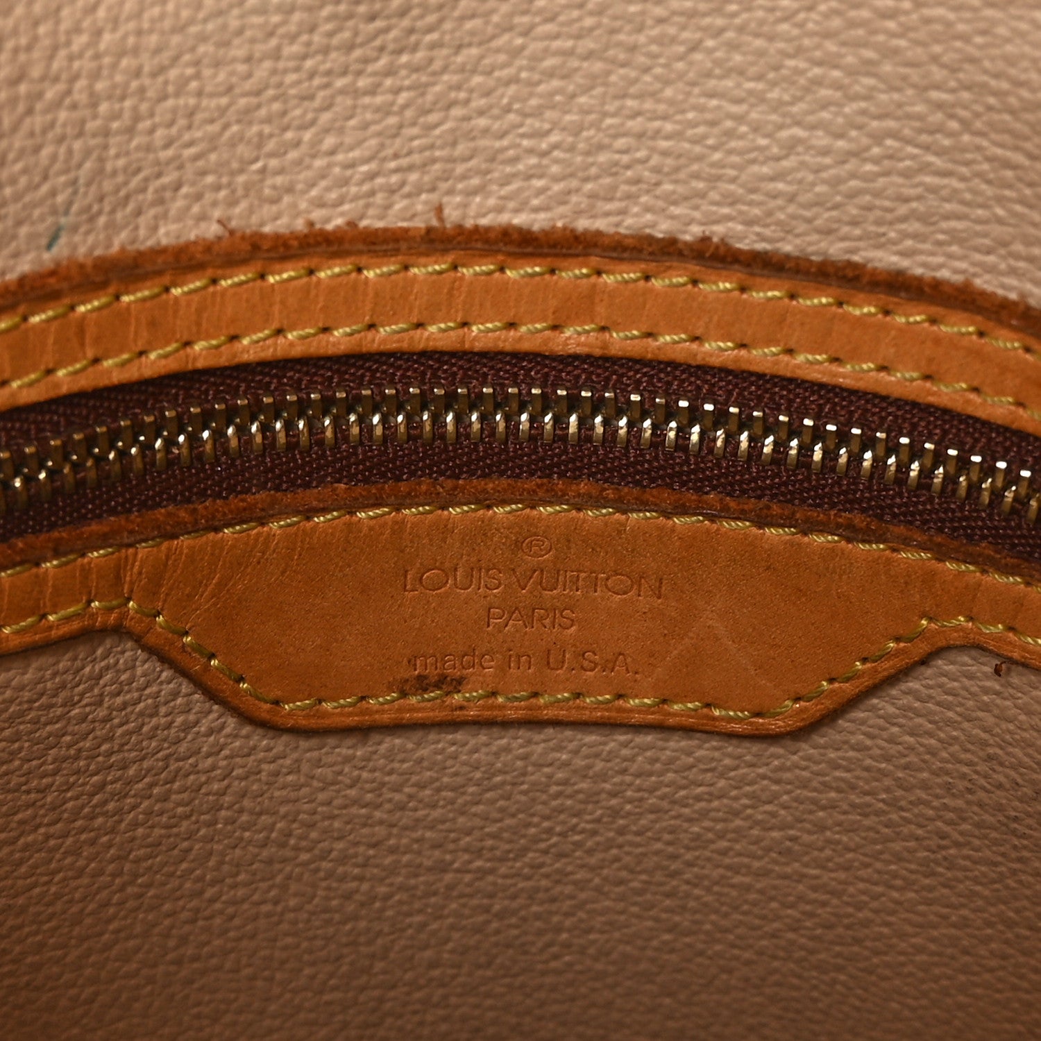 Louis Vuitton Monogram Petit Bucket 23 4 of 9