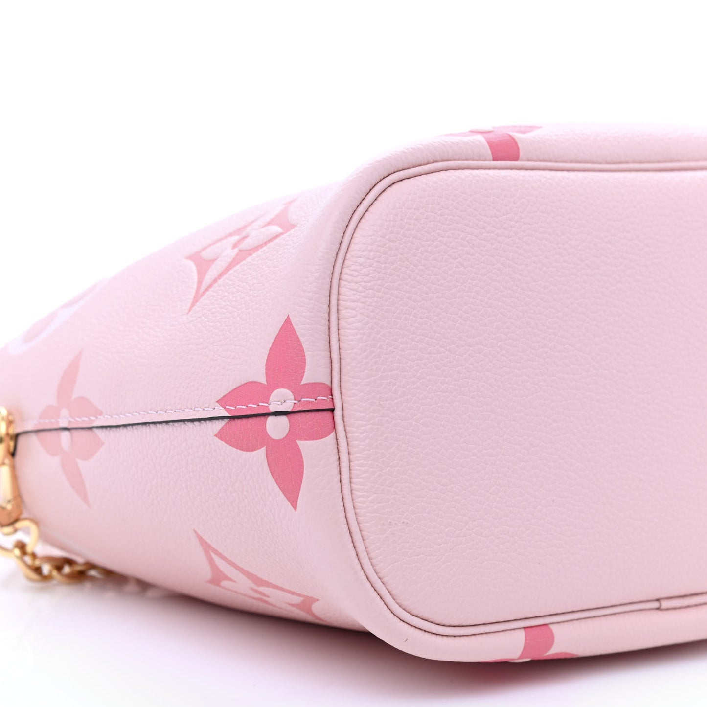 Empreinte Monogram Giant By The Pool Marshmallow Hobo PM Bouton De Rose