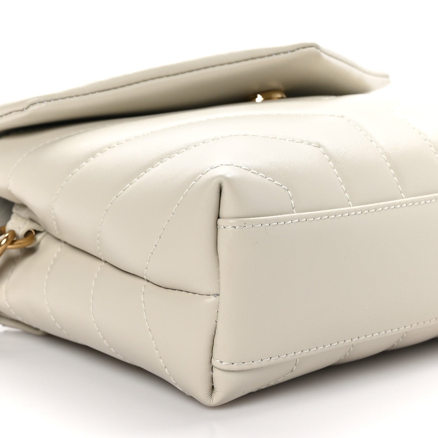 Saint Laurent Calfskin Y Quilted Monogram Toy Loulou Crossbody Bag Blanc Vintage 10 of 11