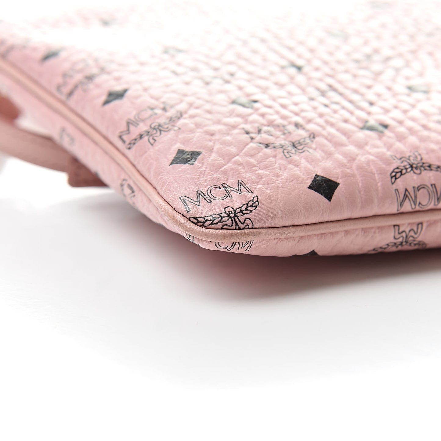 Visetos Medium Crossbody Pouch Soft Pink
