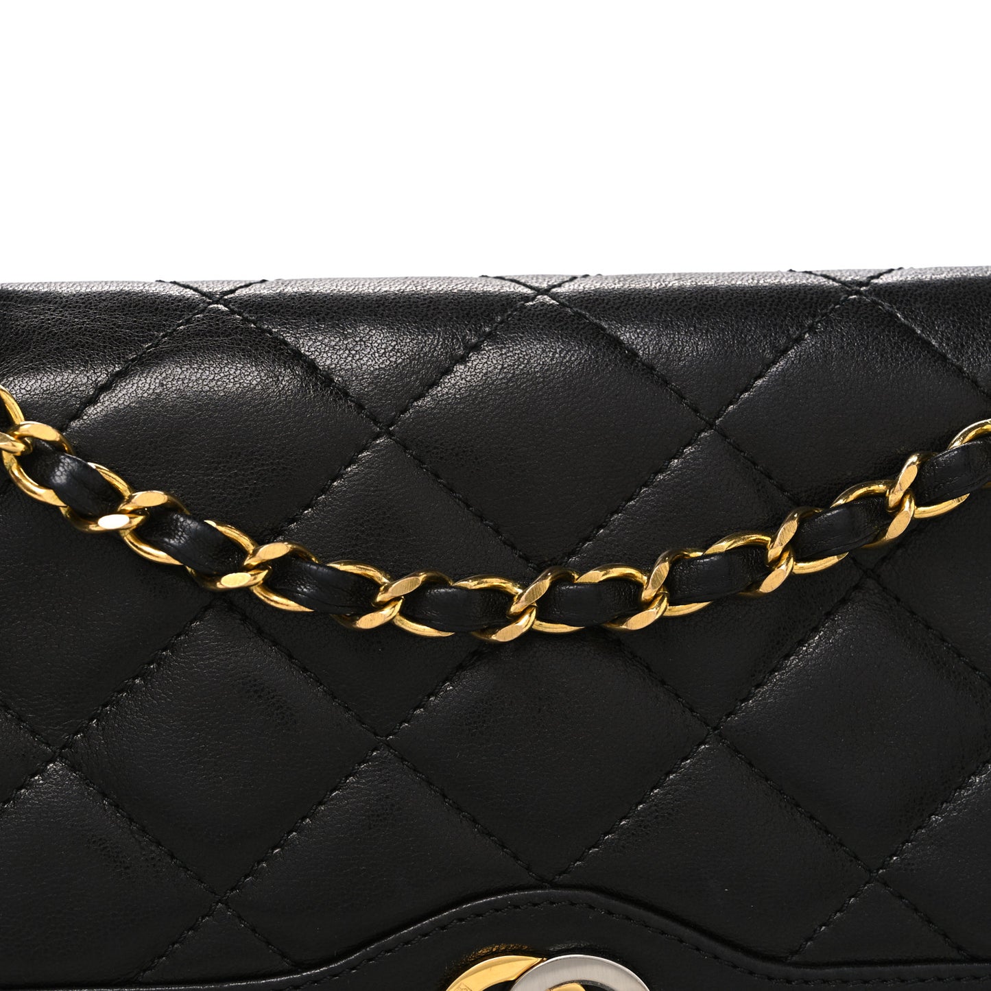 Lambskin Quilted Medium Single Flap Black