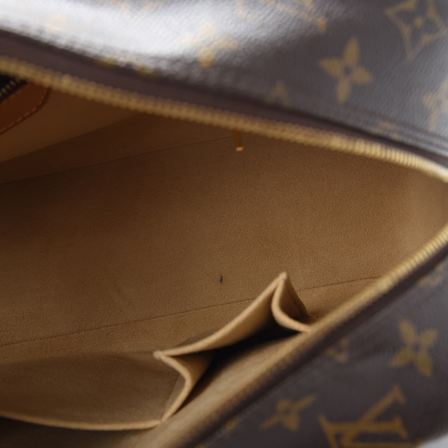 Louis Vuitton Monogram Cite GM 13 of 21
