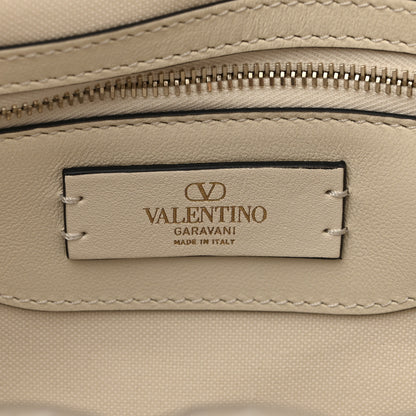 Valentino Garavani Metallic Boucle Raffia Calfskin Rockstud Shoulder Tote White Gold Ivory 6 of 9