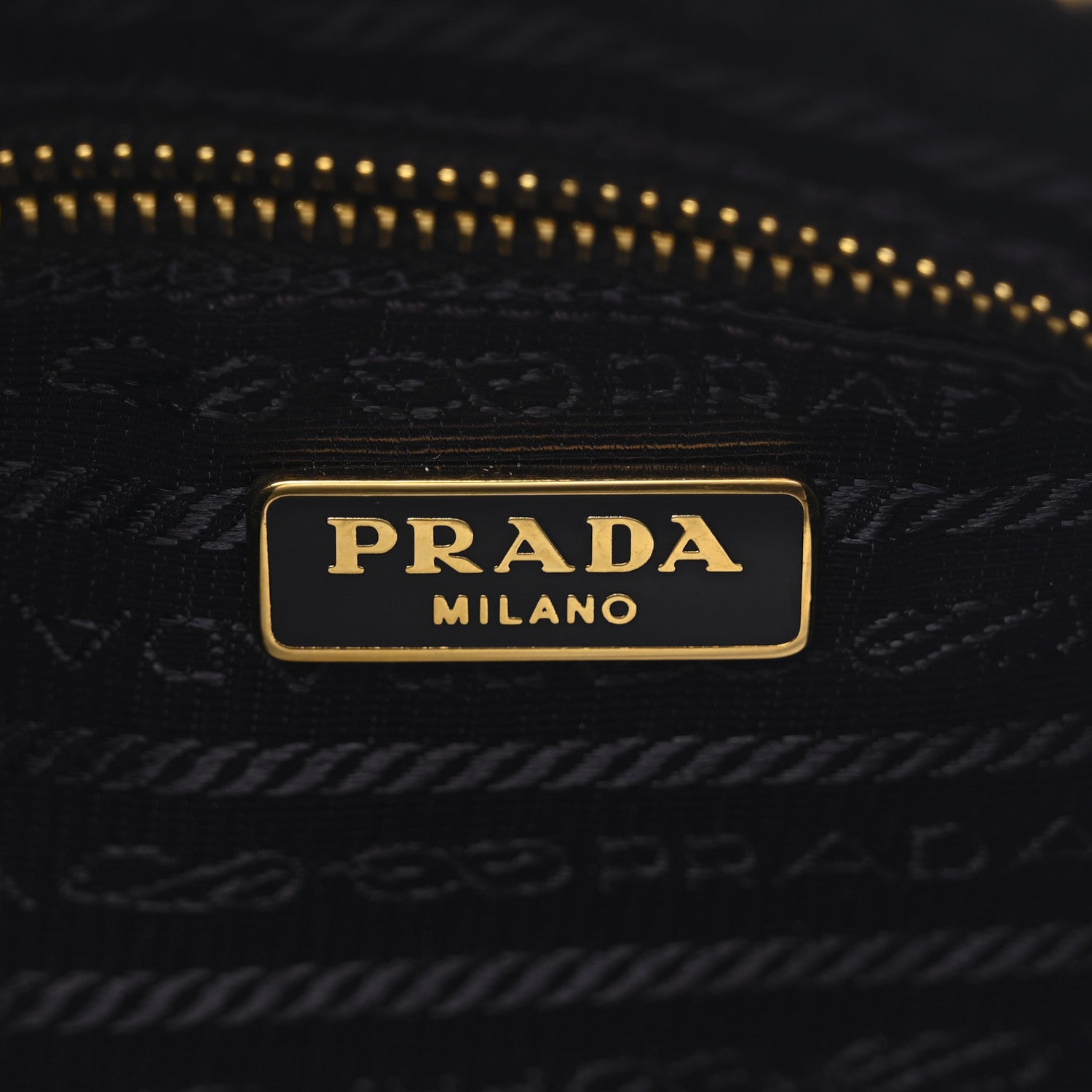 Prada Vitello Daino Pochette Bag Viola 6 of 9