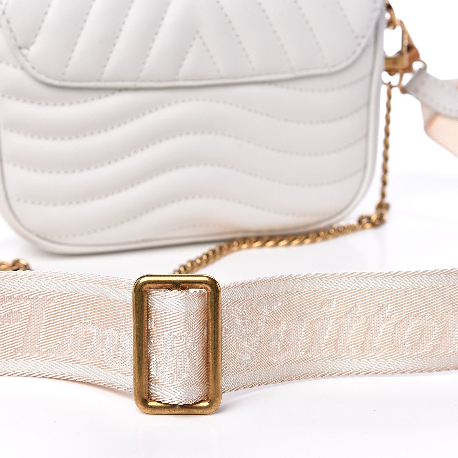 Louis Vuitton Calfskin New Wave Multi Pochette Snow 9 of 9