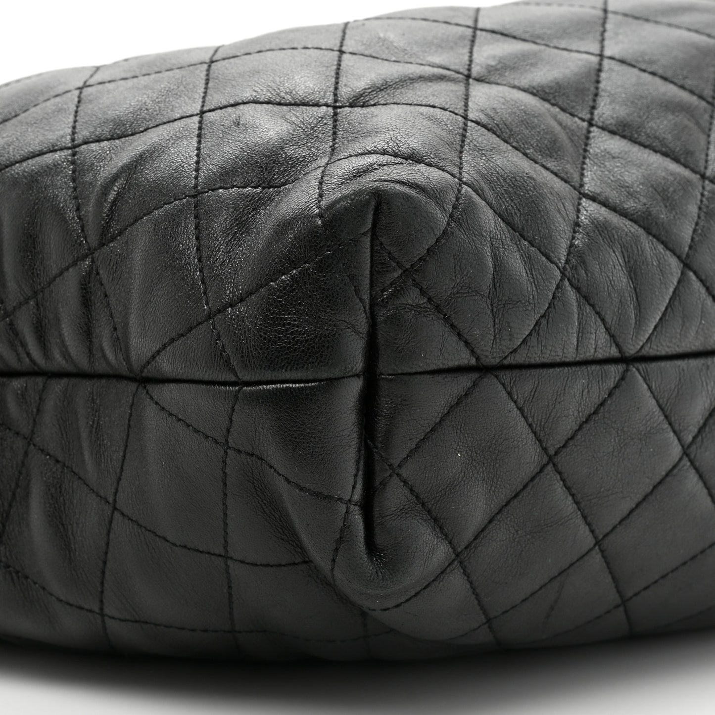 Lambskin Quilted Maxi Icare Shopping Tote Black