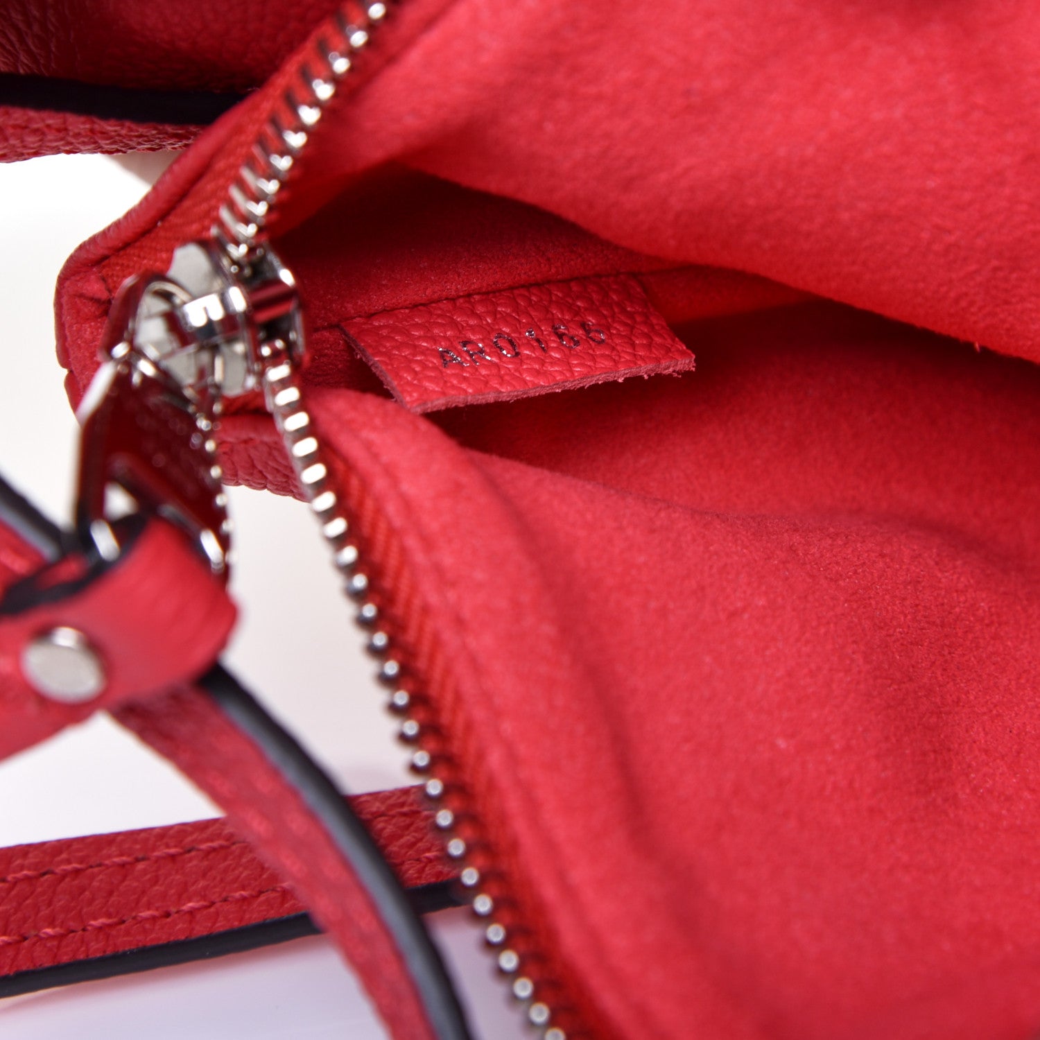 Louis Vuitton Empreinte Twice Poppy 9 of 10